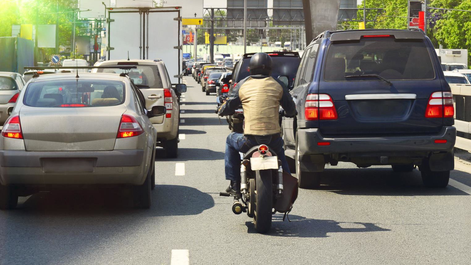 Ford patents system that senses filtering bikes